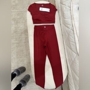 Alo Yoga Leggings & Top Set